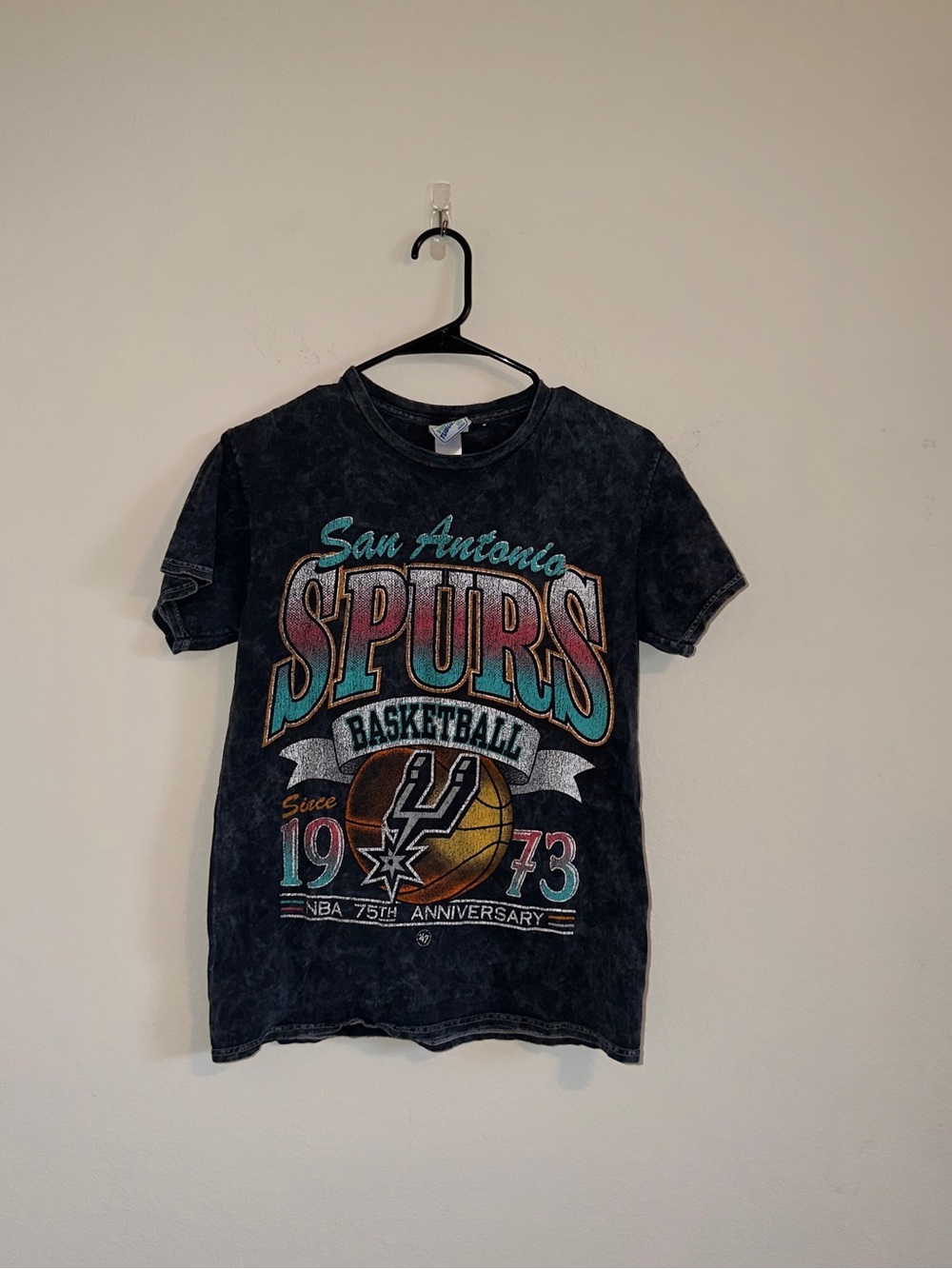 NBA San Antonio Spurs Black Graphic Tee ‘47 Brand